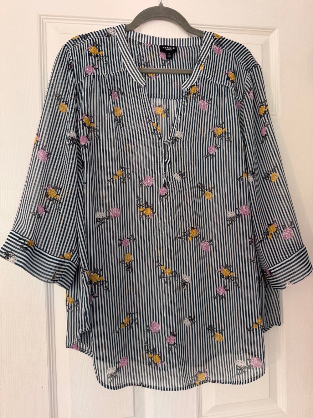 Torrid Harper Georgette 3/4 Sleeve Striped Floral Blouse, Size 2X (18-20)